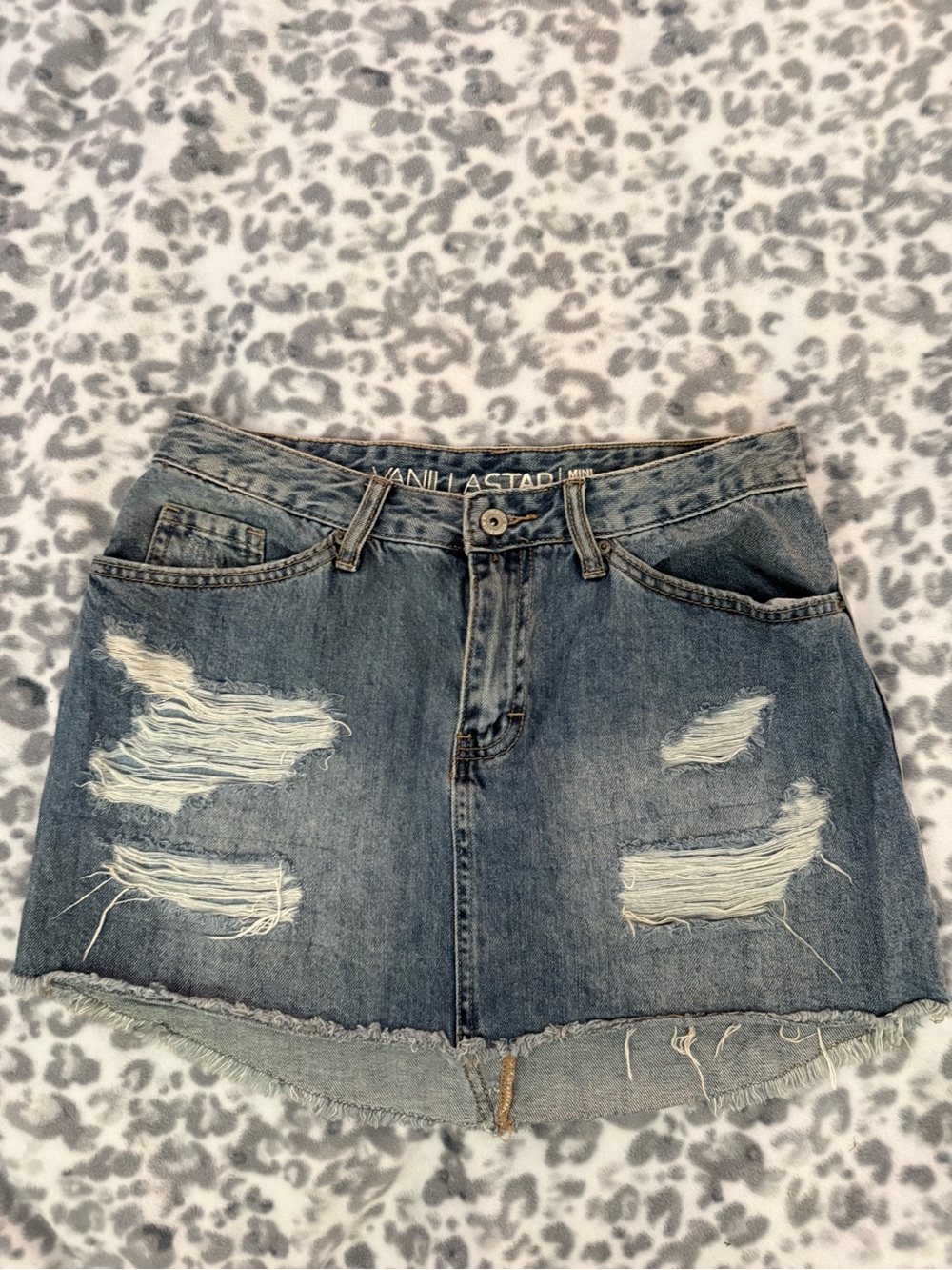 Vanilla Star Distressed Denim Mini Skirt in Blue Size 7
